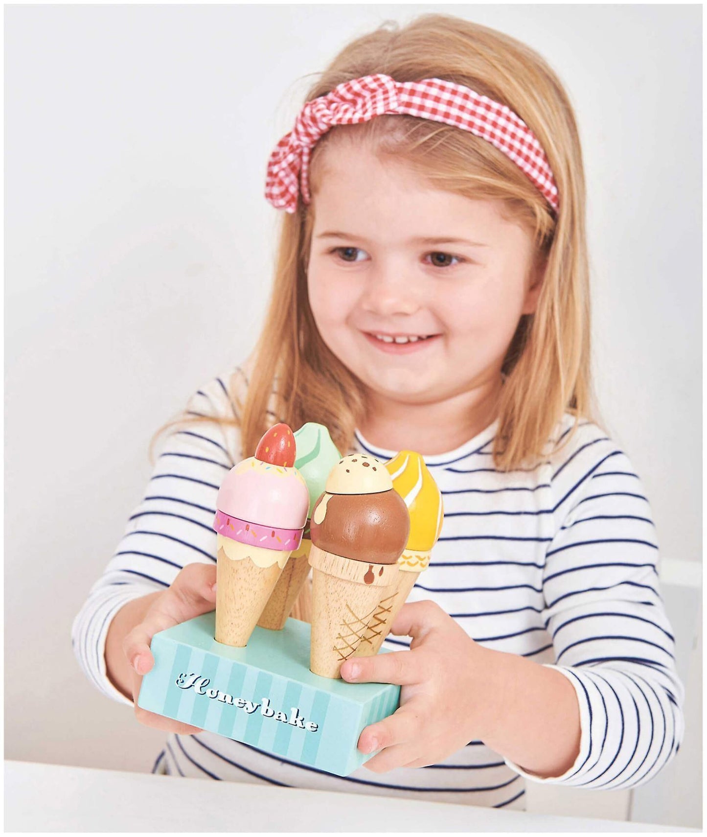 Studio Méïzou - Fille avec Glaces